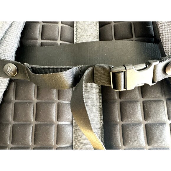 Timbuk2 Division Laptop Backpack Deluxe Grey Eco Static Gray Excellent Condition - Picture 7 of 11
